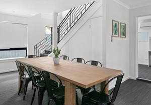 MiHaven Student Living - Queen Room with Accessible Bathroom
