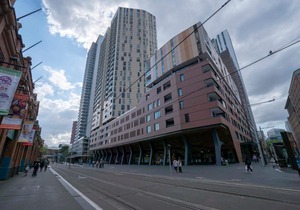 Modern Apartment in Darling Harbour