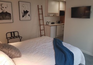 Modern, private and close to town.