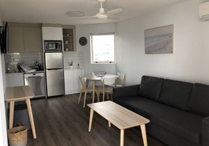 Mooloolaba Beachfront Apartment