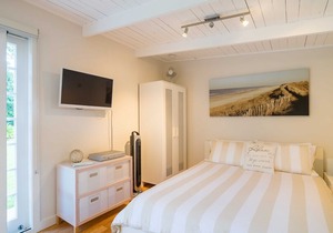 Myola Beach Cottage Newport