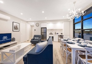 NEW! Luxury St Kilda 1 Bed Premier Apartment