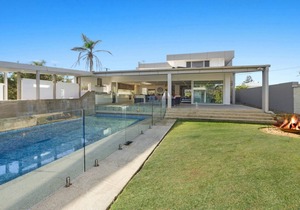 North Avoca Chill Out - Beachside Haven