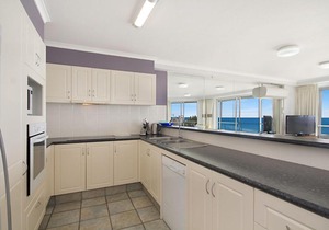 Ocean Plaza Unit 1469