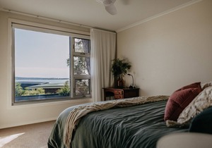 Olga and Alma - 4 bedroom Pambula Beach