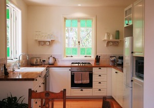 One Love - Byron Bay Hinterland. Fully Furnished. 6 Month Rent Available