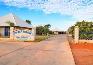 Osprey Holiday Village Unit 213/1 Bedroom - Villa with a Pool in the Complex
