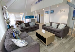 Osprey Holiday Village Unit 121 - Villa with a Pool in the Complex