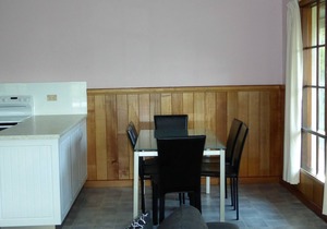 Platypus Park Country Retreat - Forester Apartment WiFi
