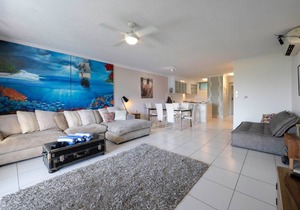 Poinciana Lodge 103
