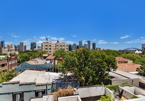 Potts Point Fully Selt-Contained One-Bedroom Apartment (18MAC)