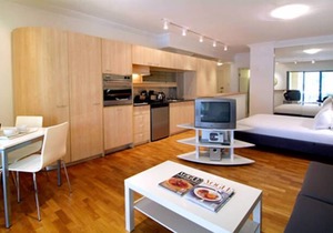 Potts Point Large Studio Apartment with Balcony