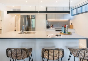 Premium Beachside apartment living in Coogee- E6