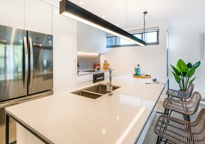 Premium Beachside apartment living in Coogee- E6