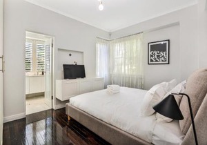 Premium Double Bay 3 bedroom apartment