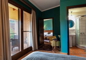 Premium Quad Retreat - Esperides Sunny Getaway in Naoussa