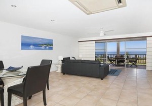 Quarterdeck 23