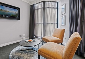 Quiet City Abode Summ
