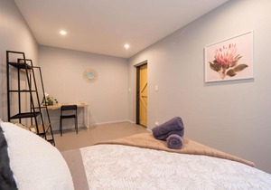 Quiet Private Room In Strathfield 3min to Train Station G4 - ROOM ONLY