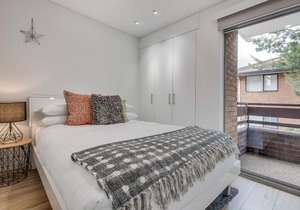 Renovated unit in the heart of Macquarie Park
