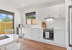 Rosewater Dromana, Rosewater 3