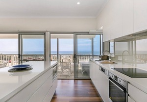 Salty Air Beachside Cottage by HolidayCo.