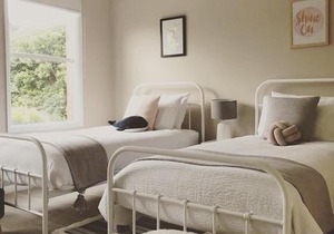 Sea Change Guesthouse