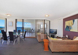 Seascape 1002 - Stunning Views - Absolute Beachfront - Fully Renovated!