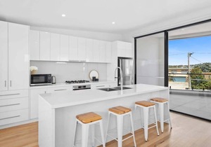 Seaside Style - Modern Coastal Retreat with Ocean Views