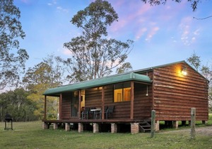 Self contained country cottage set on 40 acres