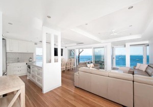 Shoal Bay Views