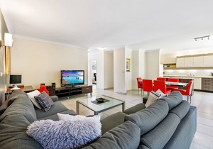 Smugglers On The Beach 2 Bedroom Apartment