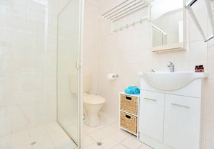 Smugglers Resort-Style Apartments no 9