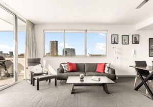 Spacious 2-Bed with Two Balconies with City Views