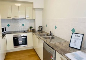 Steps to Mudjimba Beach, Cafes & Village, The Sunny Coasts Hidden Gem with Pool
