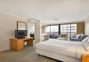 Studio with balcony at College St