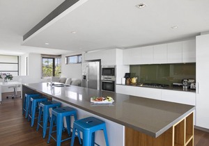 Stunning beach house at Magenta
