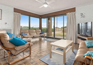Sun & Surf Aldinga Beach Apartment