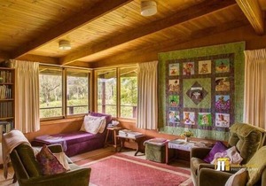 The Burrow at Wombat Bend