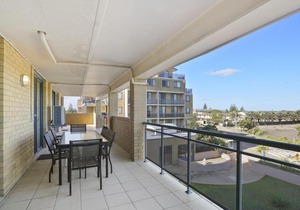 The Entrance North - Twin Shores, Unit 113