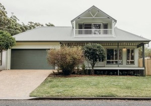 The Lodge - Lake/Ocean Views - Pet Friendly