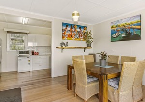 THE PERFECT BEACH HOUSE- MCCRAE