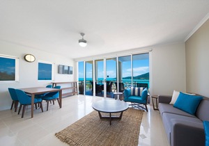 Three Bedroom Two Bathroom Two Level Top Floor Luxe Spa Penthouse
