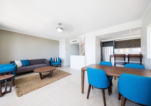 Three Bedroom Two Bathroom Two Level Top Floor Luxe Spa Penthouse