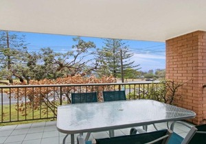 Tradewinds Apartments by Kingscliff Accommodation