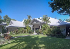 Tranquility By The Course Port Douglas
