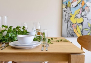 Trentham Central Villas - 6 BR / Ensuite / Sleeps 12