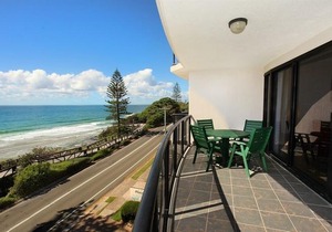 Unit 8, Phoenix Apartments, 1736 David Low Way, Coolum Beach, Linen Included, 500 Bond