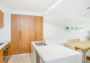 Unit 8 Plantation Resort - Rainbow Beach. Plantation Resort. Air conditioned. Wifi. Pool and outdoor
