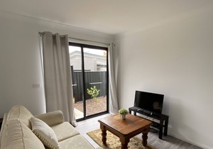 VILLA 7, Brand new SLEEPS 6, great location, CLEAN and security complex